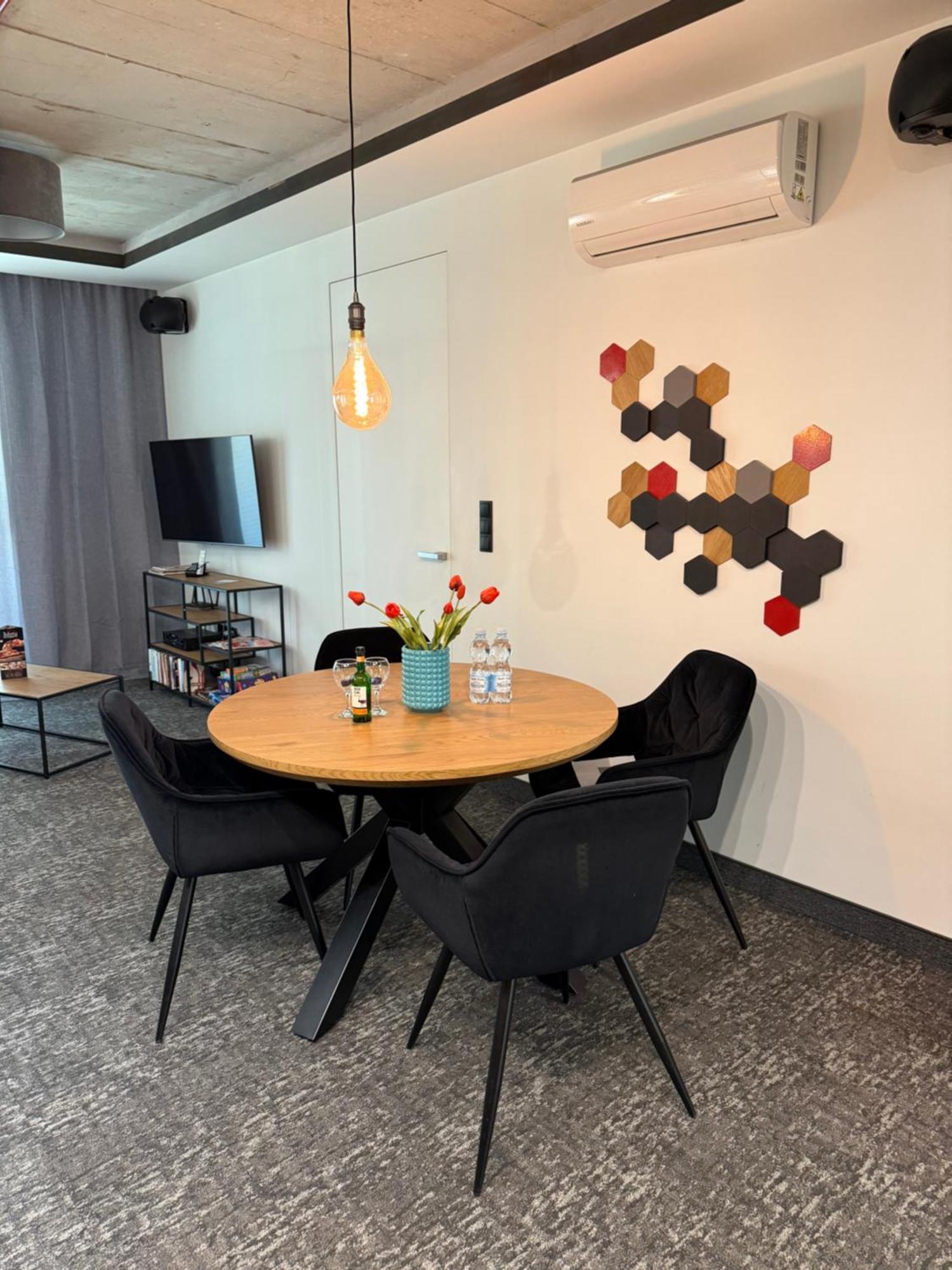 Apartament Aleja Wolnosci Nowy Sącz Esterno foto